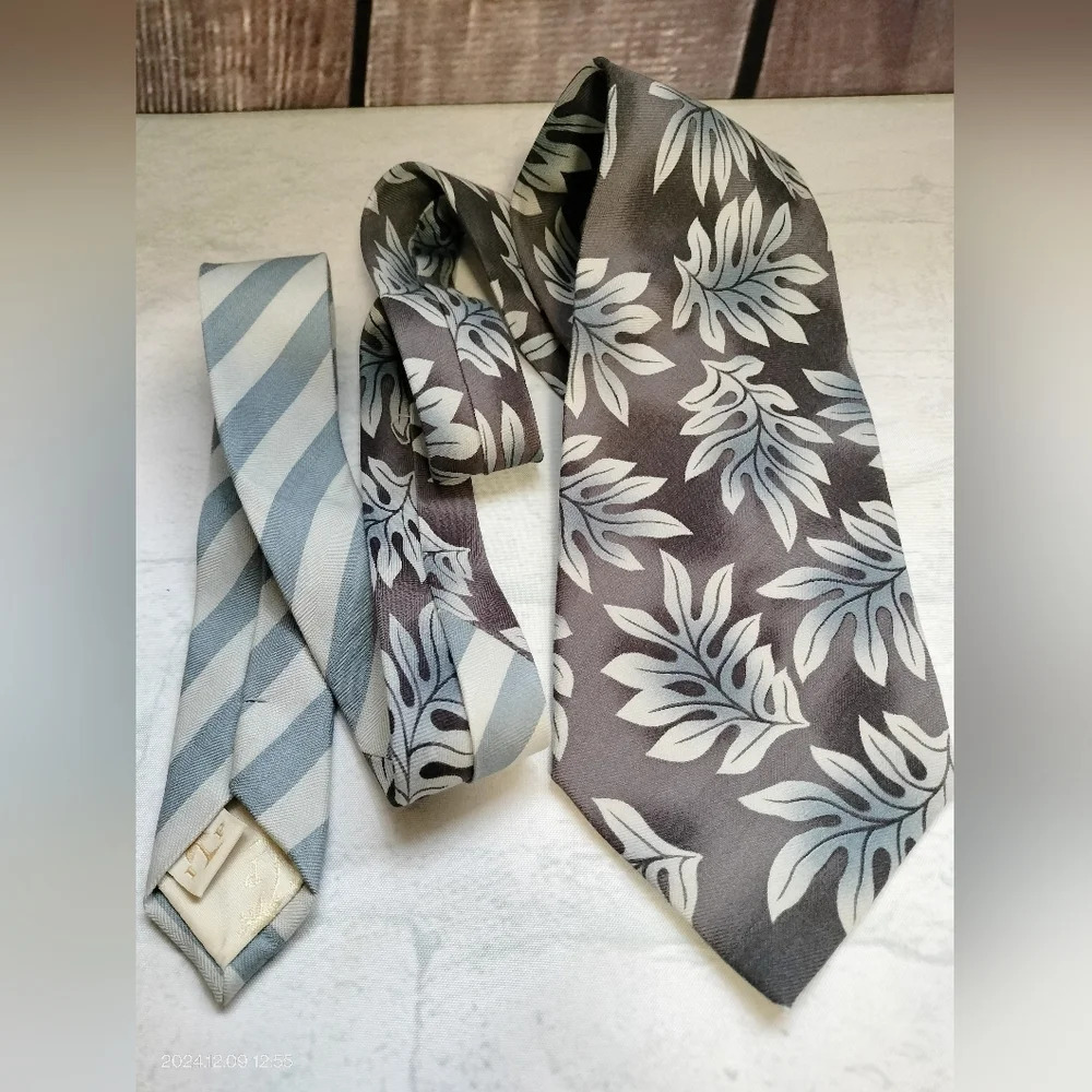 Tommy Bahama Tie Necktie Blue Gray Tropical Flower Striped Handmade Aloha 58x4 - Picture 1 of 8